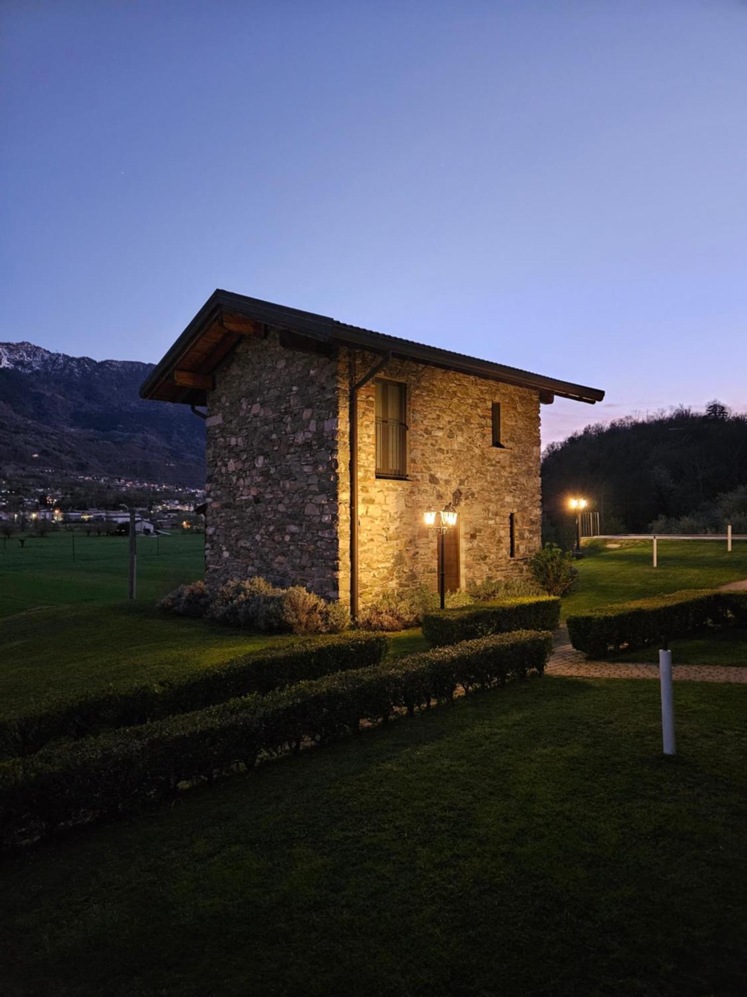 Borgo Erbiola Villa Colico Exterior photo